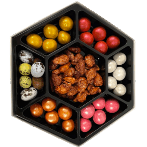 Grageas de cereales coloreadas y almendras garrapiñadas